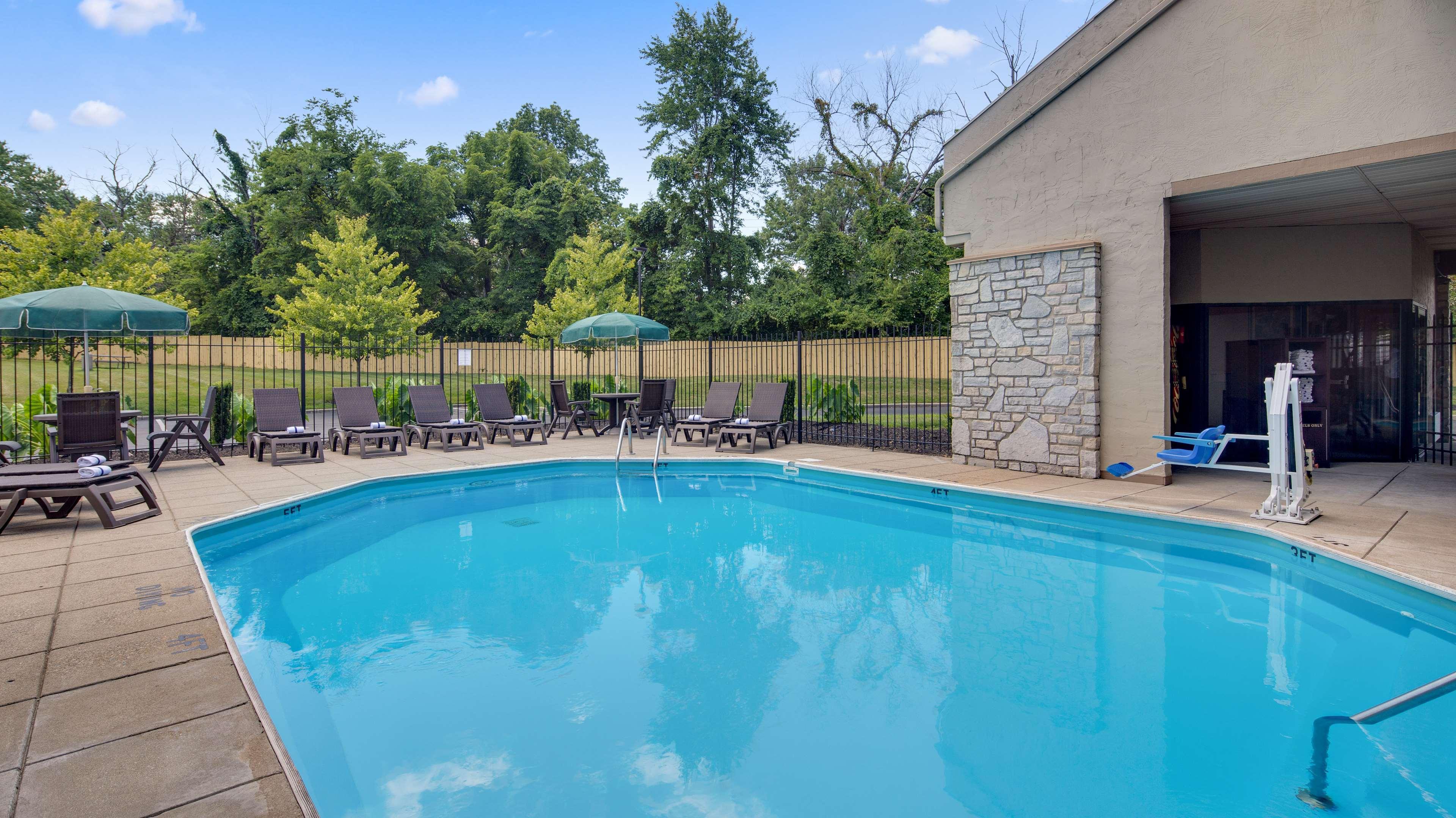Best Western Clermont Cherry Grove Exteriér fotografie