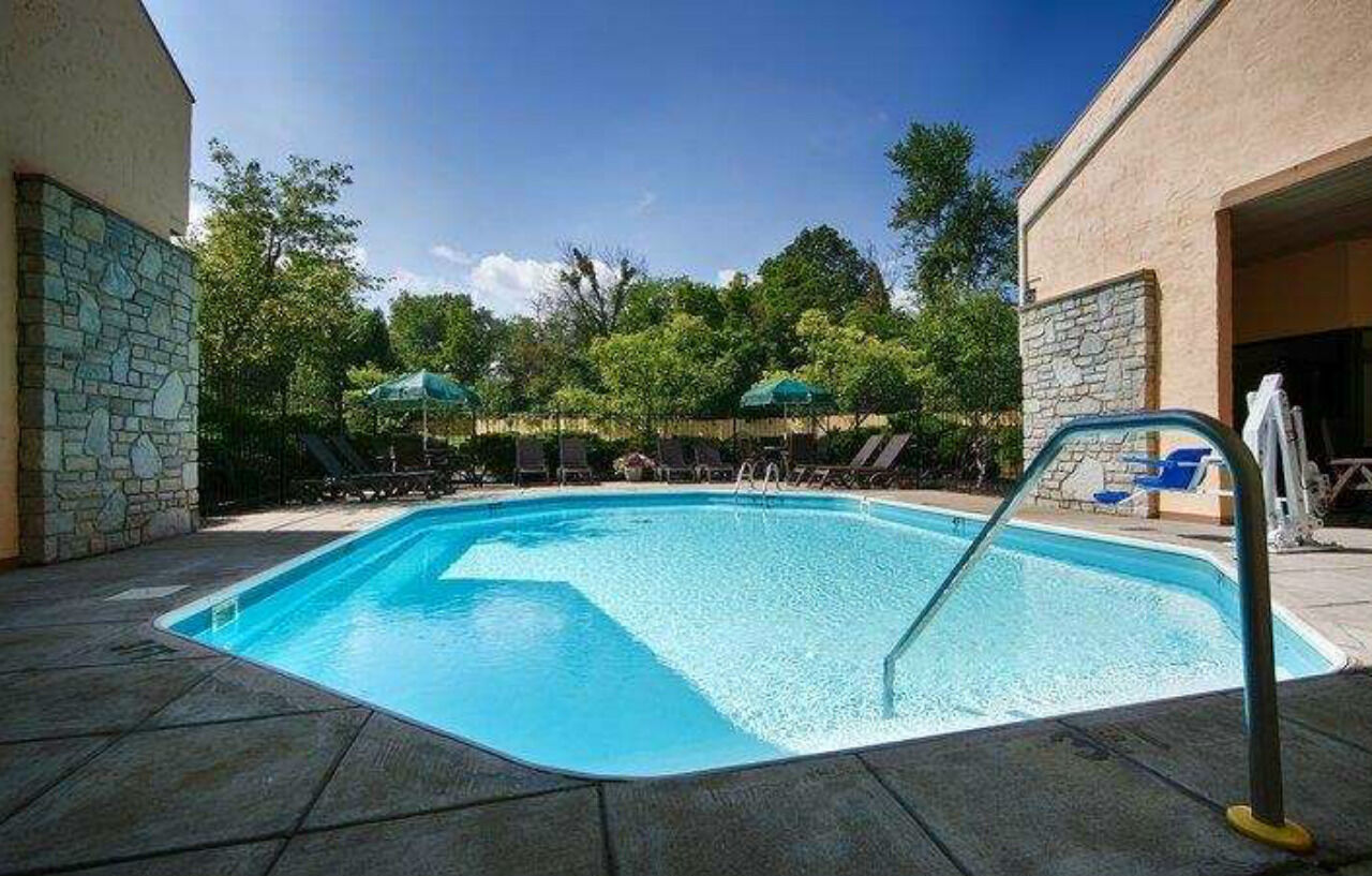 Best Western Clermont Cherry Grove Exteriér fotografie